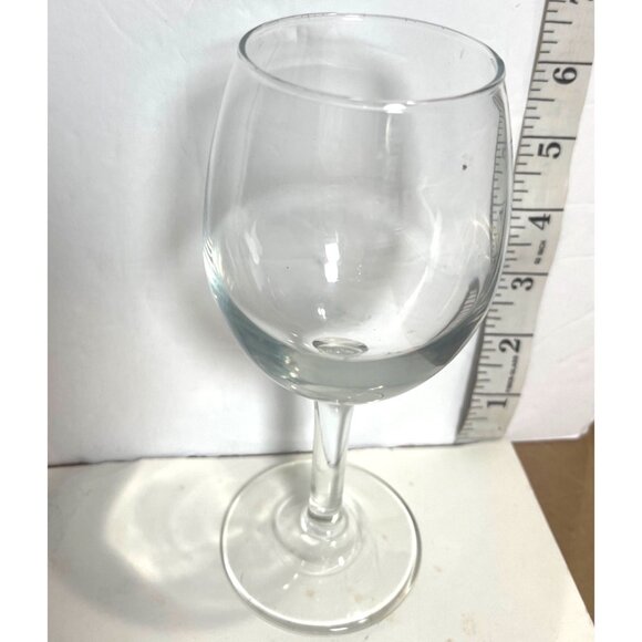 Set Of 2 Clear Glass Wine Goblets 7" & 6" Tall Stemware Elegant Dining - Picture 7 of 7